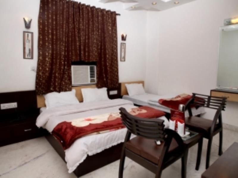 Hotel Pahwa International Neu-Delhi Exterior foto